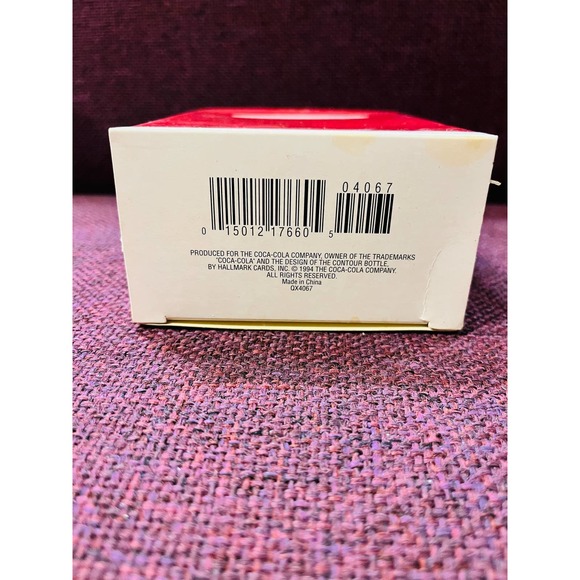 Hallmark Refreshing gift Coca-Cola, Santa - Picture 3 of 6